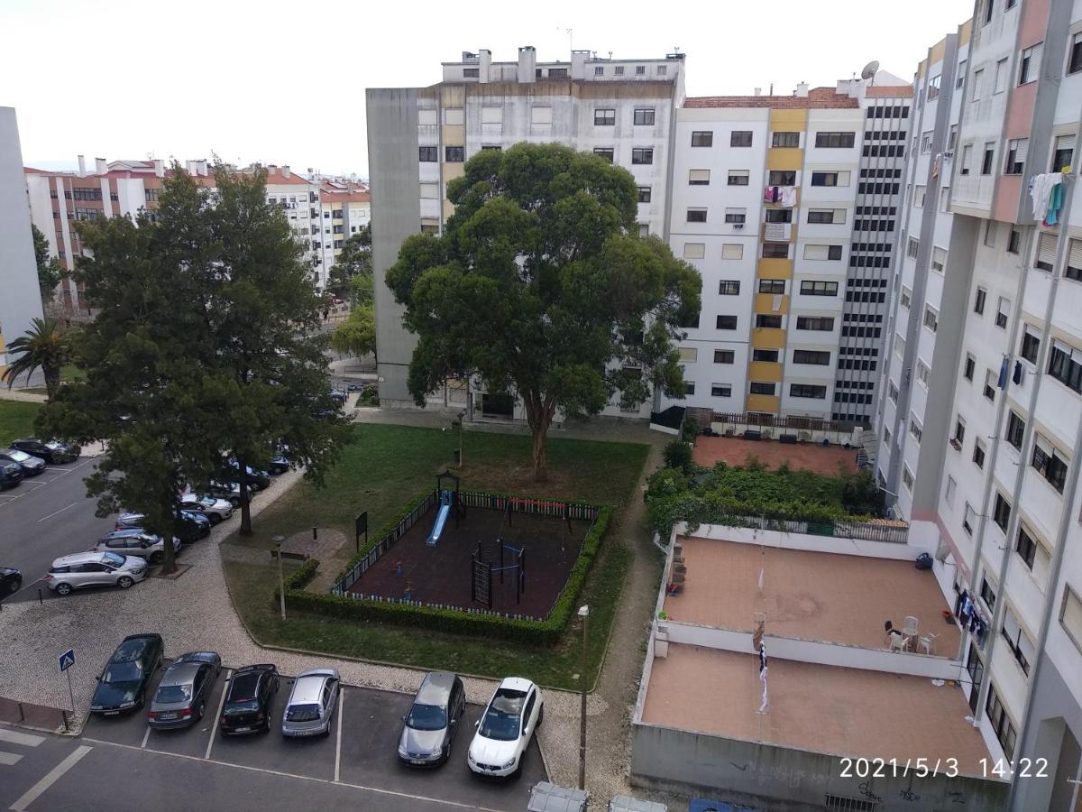 Quartos Cesario Verde Massama Queluz Bagian luar foto